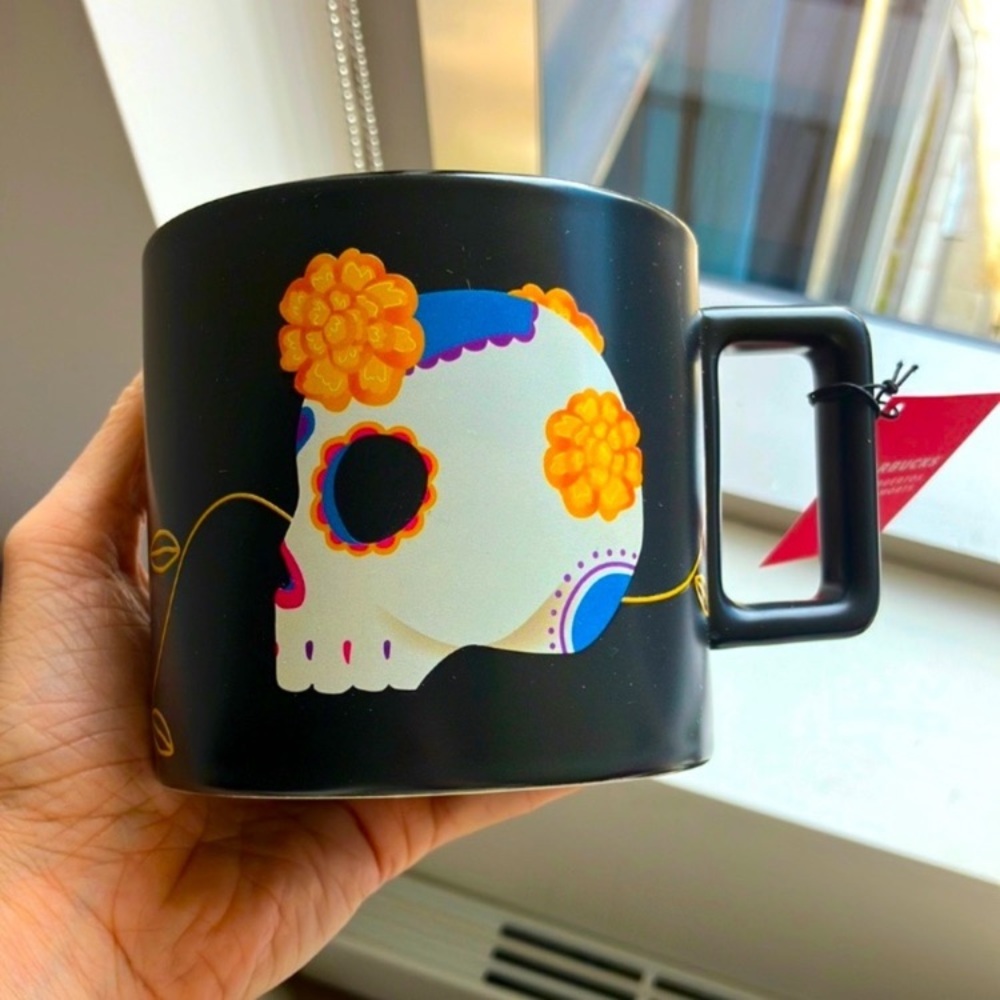 Starbucks Exclusive day of the dead dia de muertos Halloween Mug-NWT